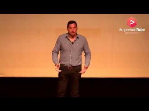 [#CoWebTV] Charla de Emprendimiento de Pancho Saavedra
