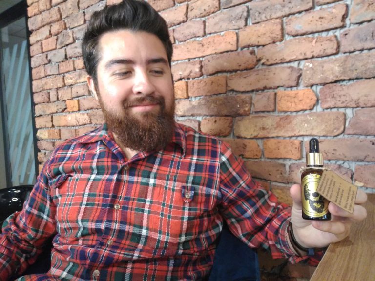 [#EntrevistaCoWeb] «Beard is not Dead»