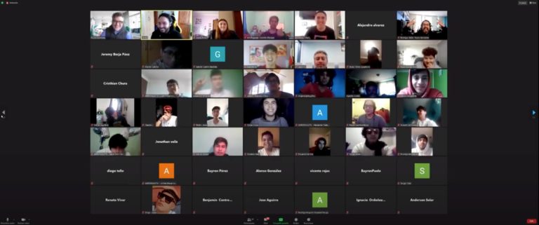 Minera Sierra Gorda SCM capacitó a alumnos del Colegio Don Bosco, en modalidad E-Learning