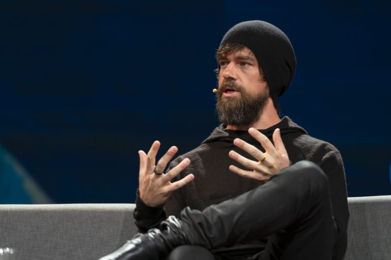JACK DORSEY: LA SENCILLEZ DE UN MAGNATE
