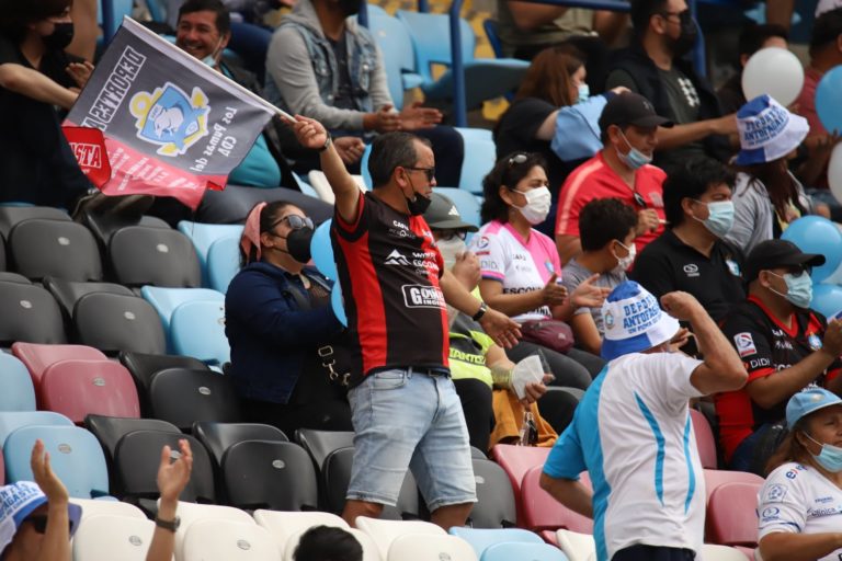 DEPORTES ANTOFAGASTA: JUGADOR DA POSITIVO A COVID-19