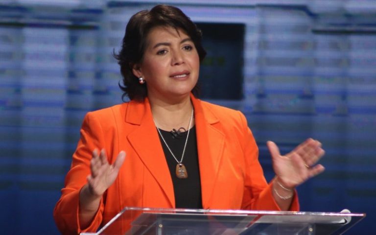 CONOCE A LA CANDIDATA: YASNA PROVOSTE