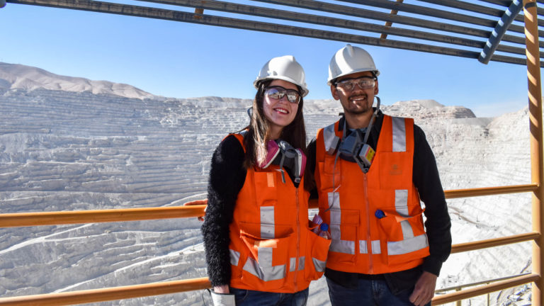 CCM IMPULSA PROGRAMA PARA ATRAER MÁS MUJERES A LA MINERÍA