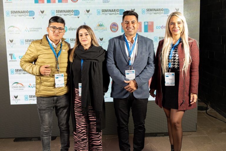 Claudio Lazo, Paulina Araya, Cristhian Alfaro y Silvana Flores