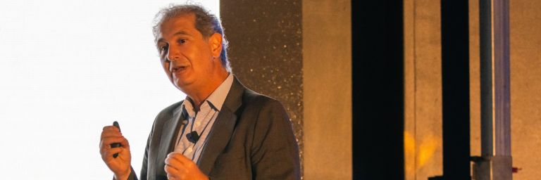 Miguel Ángel Rodríguez se presenta en Seminario MINERÍA 4.0